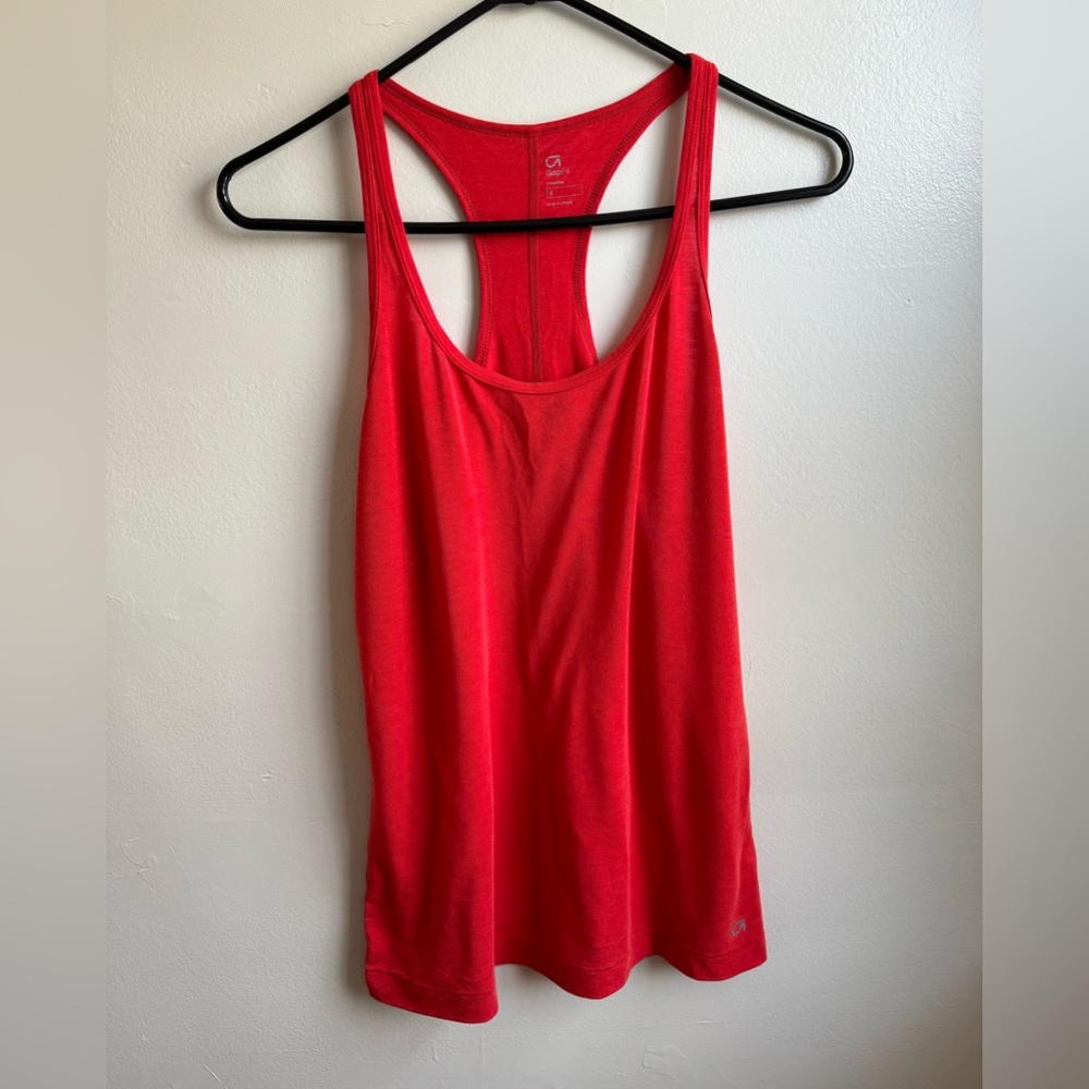 Gap workout tank